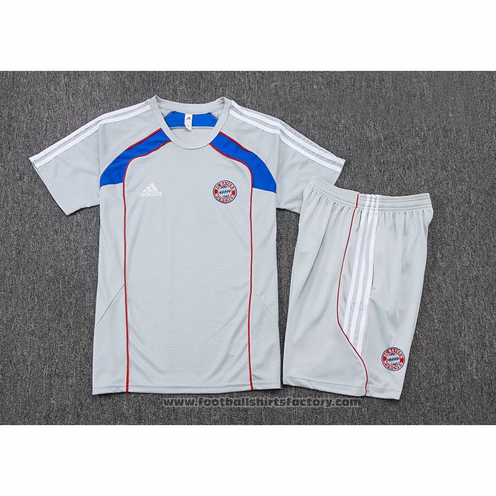 Tracksuit Bayern Munich Short Sleeve 2025-2026 Grey - Shorts
